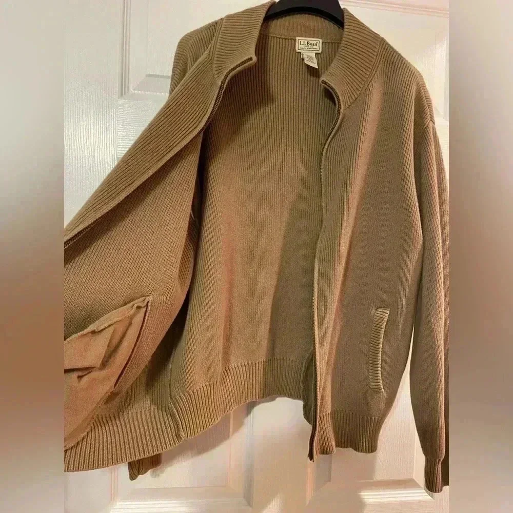 L.L. Bean 100% cotton zip up Men’s large regular